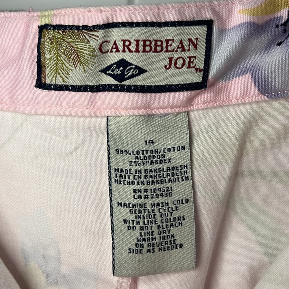 Caribbean Joe, Sz 14, pink floral, Bermuda shorts, stretch, comfy, plus size - Picture 4 of 7